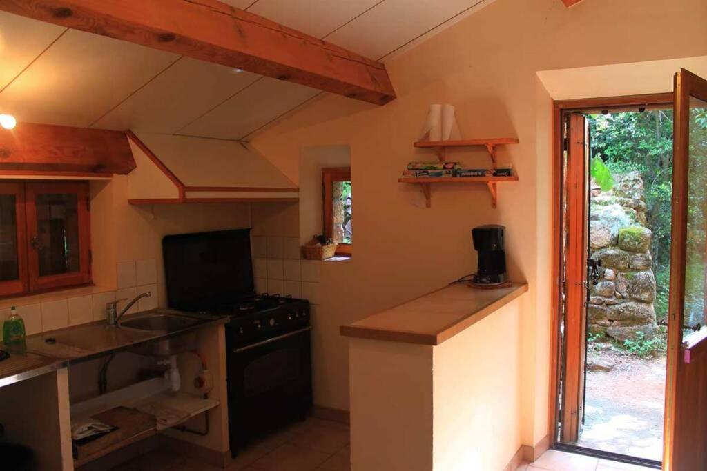 Belle Et Grande Maison Ardechoise Payzac  Exterior foto